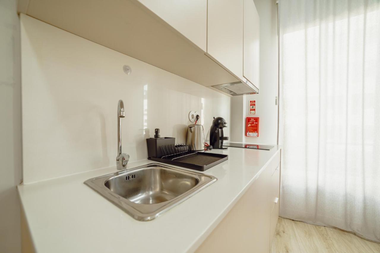 Oporto Guest Trindade Studio エクステリア 写真